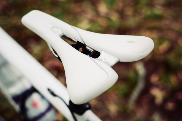 In-store testing has confirmed the 155mm Oura saddle fits the width of my pelvic bones and my body position as I ride. This size comes specced on the Amira Pro but other options are available.